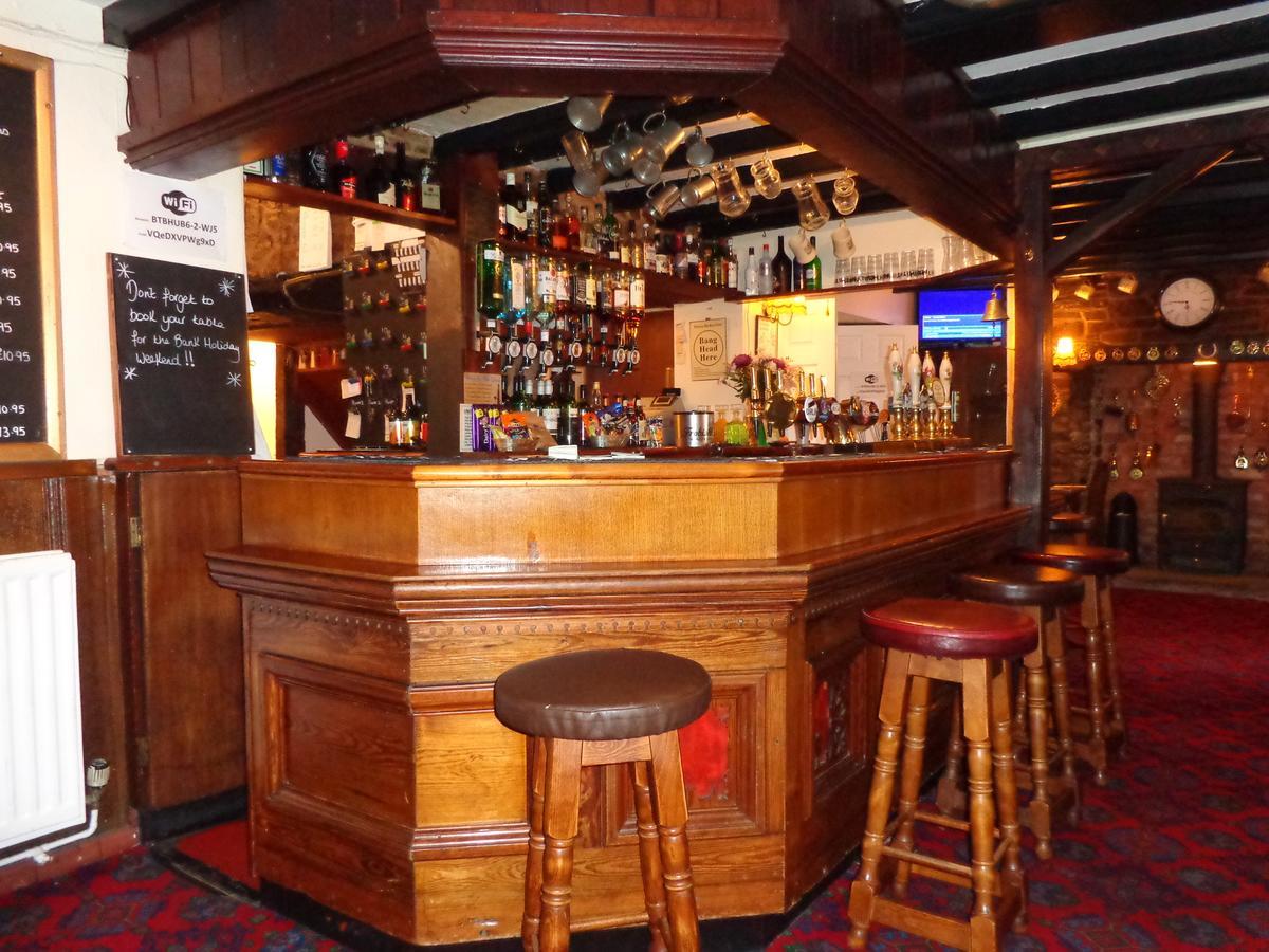 The Crown Inn Wentnor エクステリア 写真