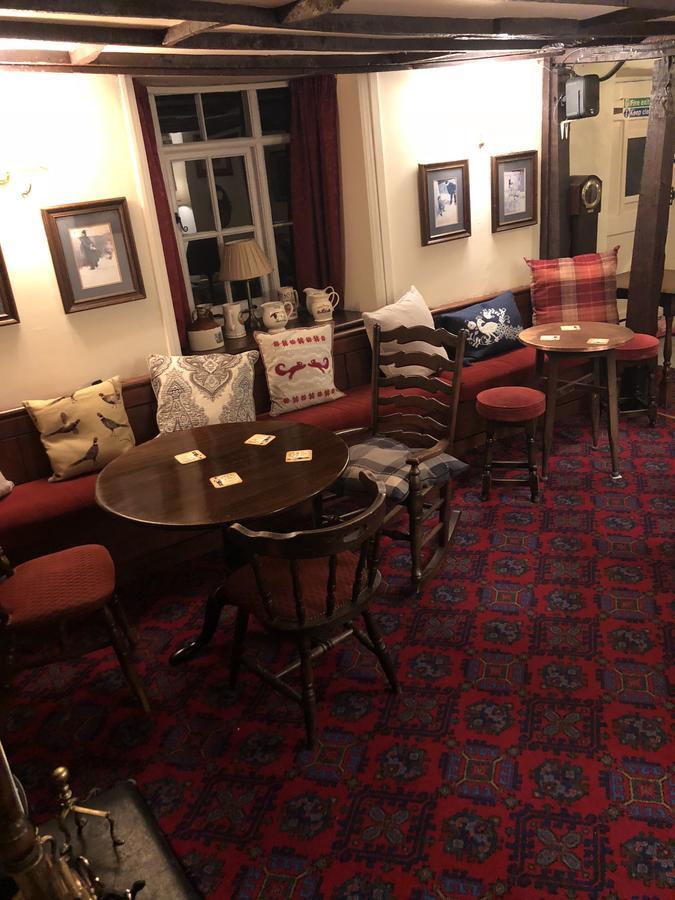 The Crown Inn Wentnor エクステリア 写真